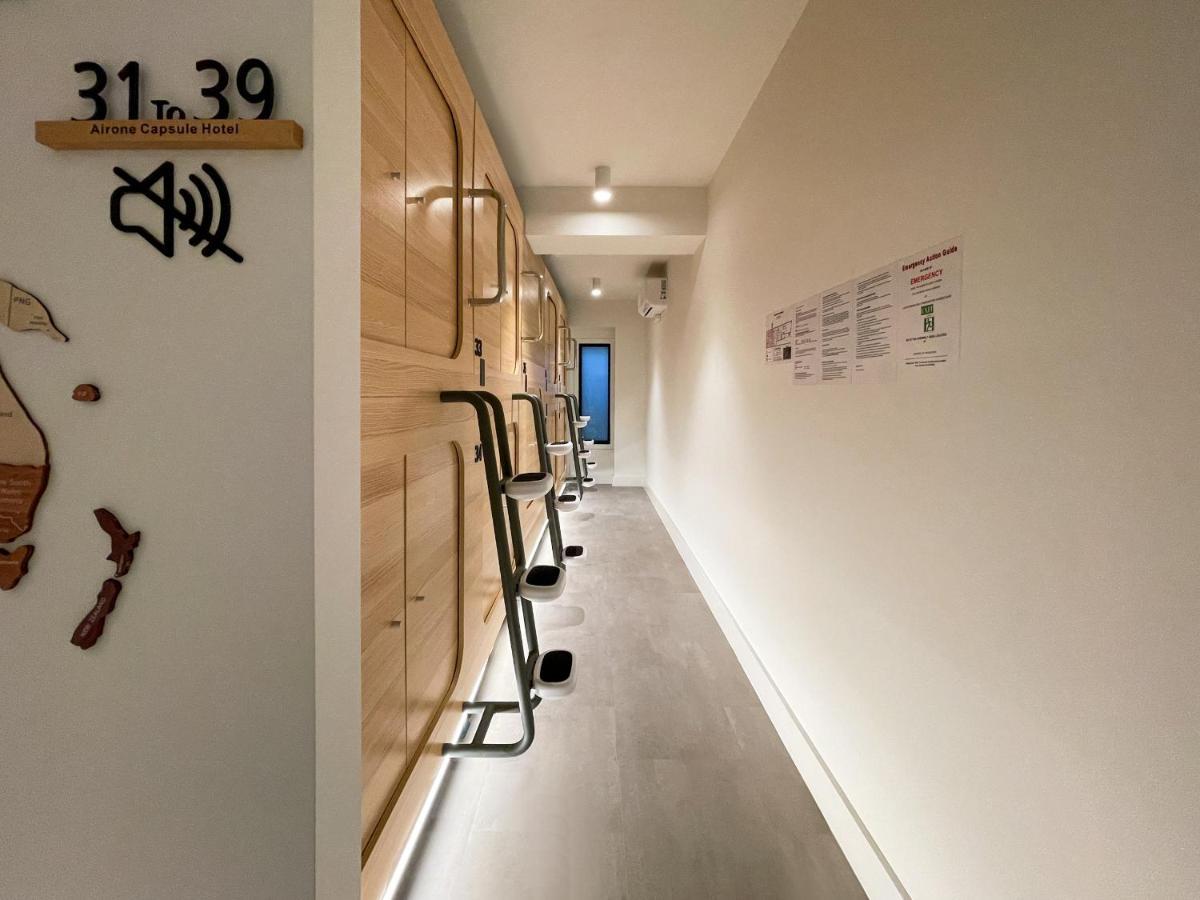 הובארט Airone Capsule Hotel מראה חיצוני תמונה
