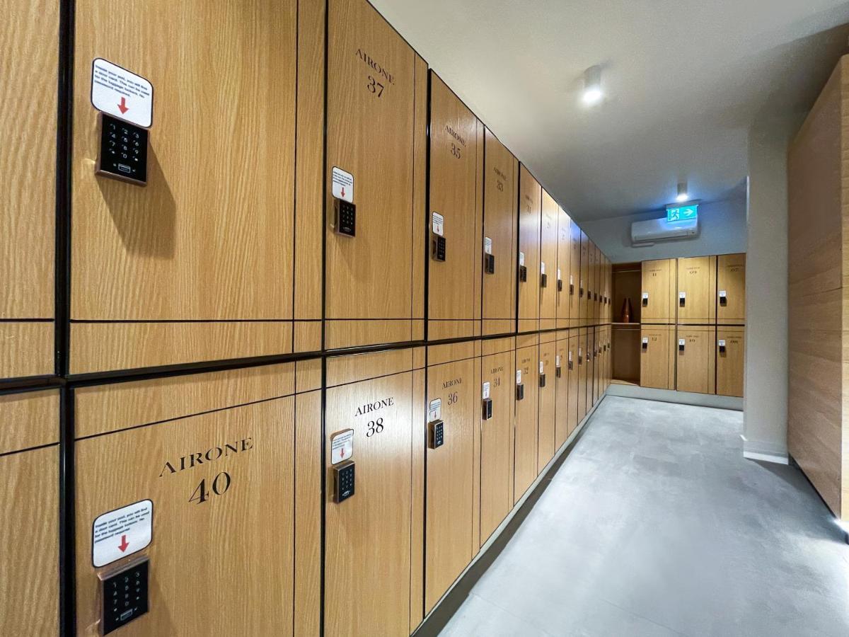 הובארט Airone Capsule Hotel מראה חיצוני תמונה
