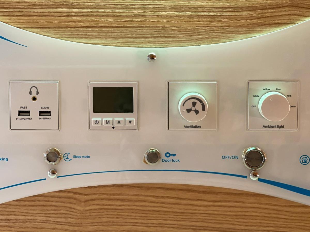 הובארט Airone Capsule Hotel מראה חיצוני תמונה